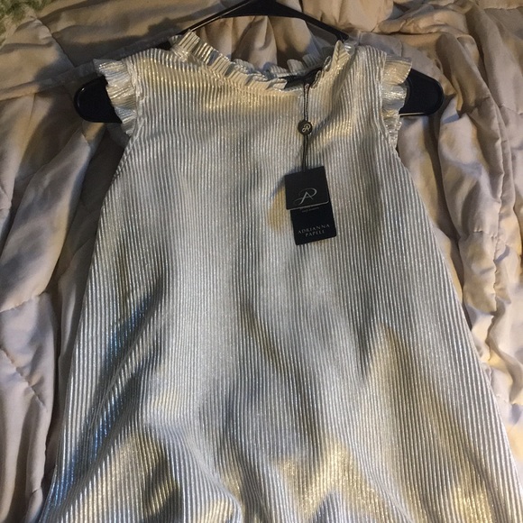 Adrianna Papell Tops - Brand new Adrianna Papell silver top size M